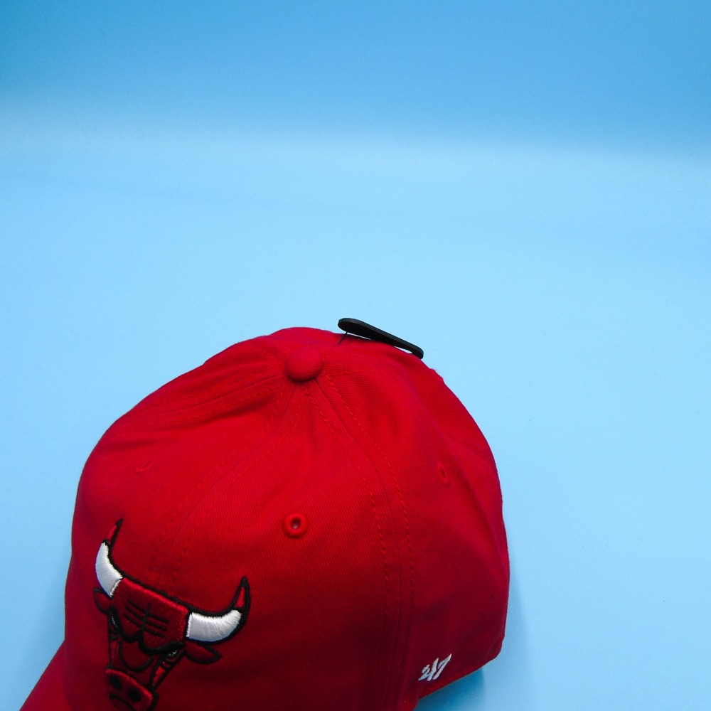 '47 Brand Cap Womens Adjustable Clean Up Chicago Bulls Red Cotton Hat NBA - Picture 4 of 7